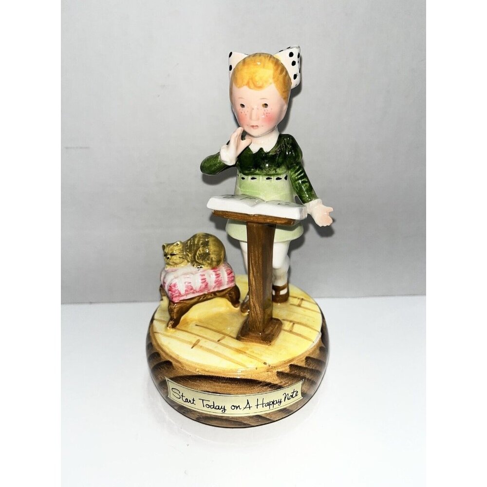 Vintage 1974 Ceramic Music Box Girl Cat Love Is A Many Splendored Thing Japan